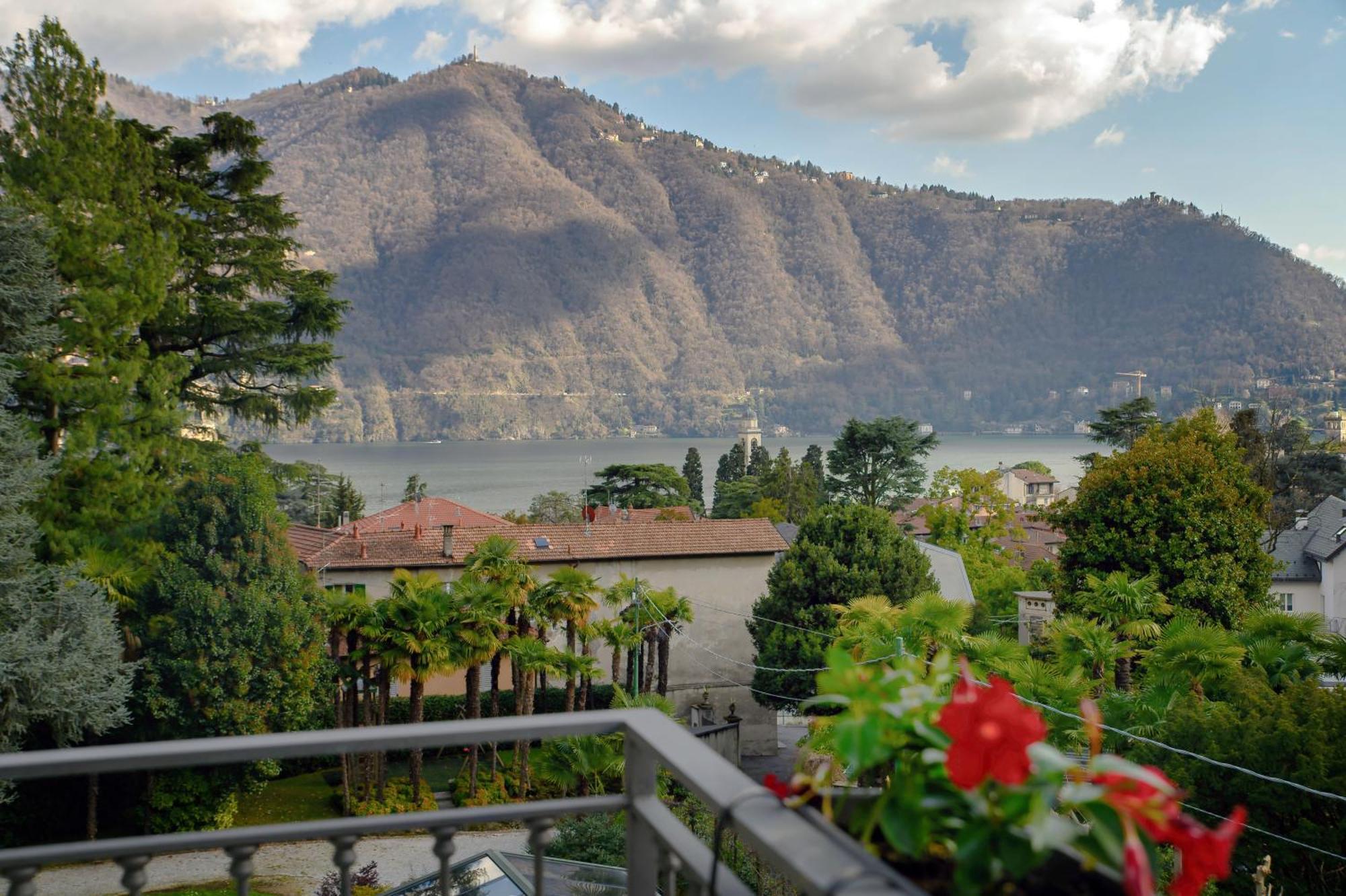 Hotel Ristorante La Vignetta Cernobbio Exterior foto